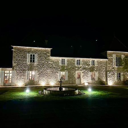 Chateau De Lafont Suites Saint-Vivien  Ngoại thất bức ảnh