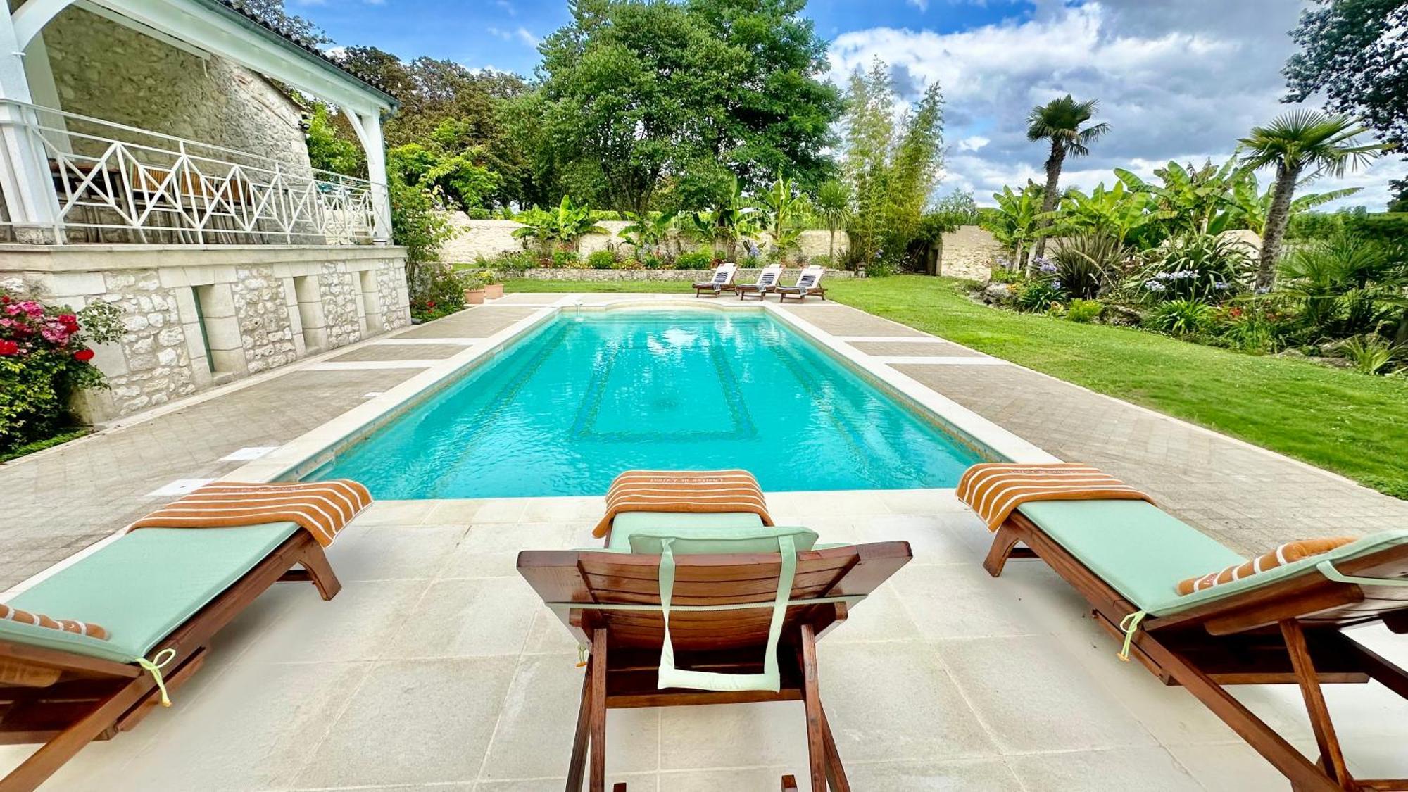Chateau De Lafont Suites Saint-Vivien  Ngoại thất bức ảnh
