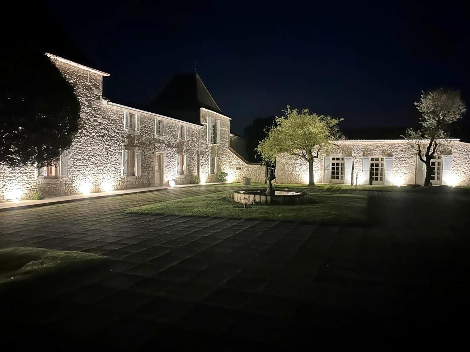 Chateau De Lafont Suites Saint-Vivien  Ngoại thất bức ảnh
